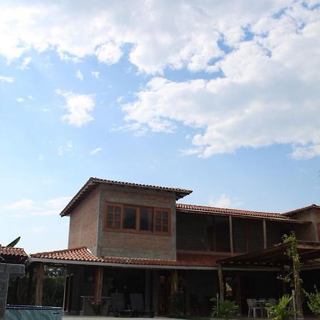 Finca Hotel Casa Lupe En Santa Elena El Cerrito Dış mekan fotoğraf
