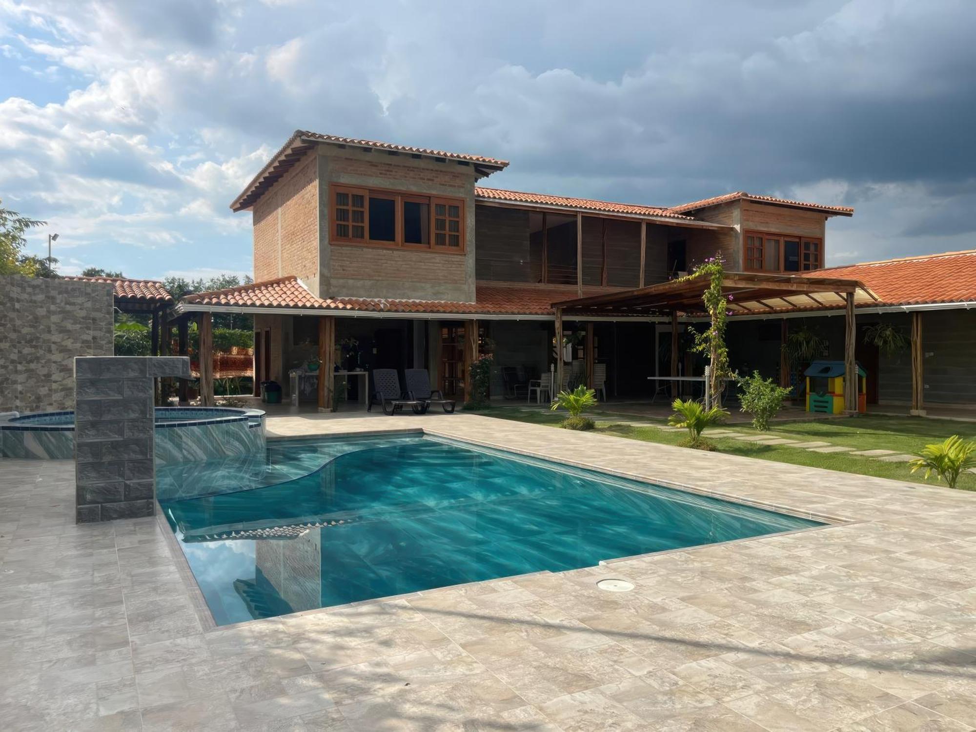 Finca Hotel Casa Lupe En Santa Elena El Cerrito Dış mekan fotoğraf